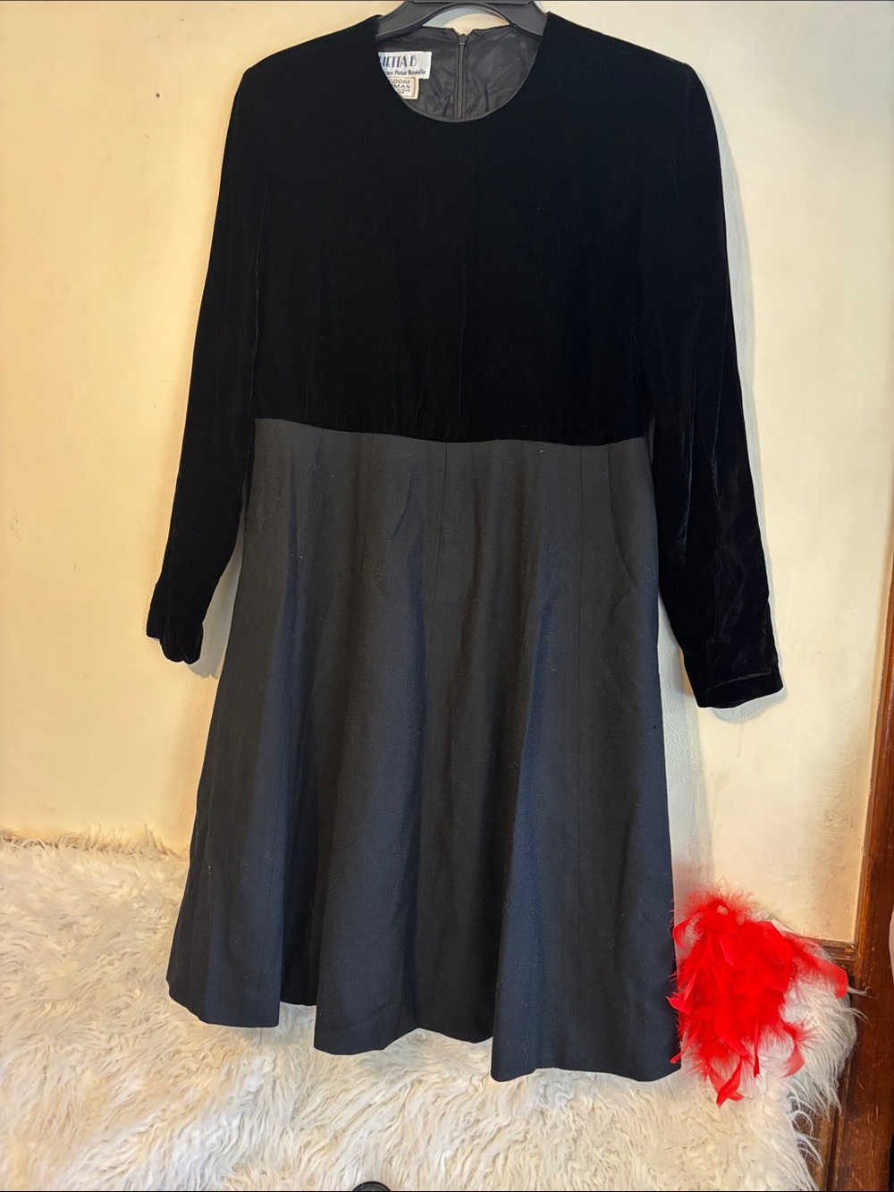 Chetta B Black and Gray Velvet Bodice A-Line Midi Dress